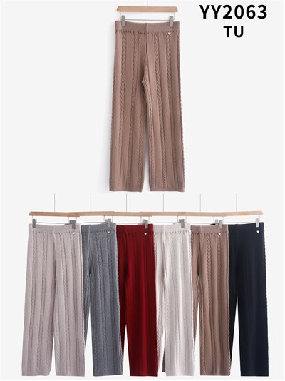 Pantalón de punto trenzado 2