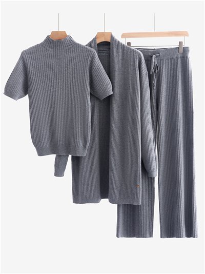 Conjunto de canalé tres piezas - Cárdigan canalé + Jersey + Pantalón 
