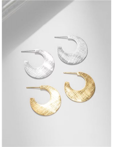 Pendientes media luna texturizada