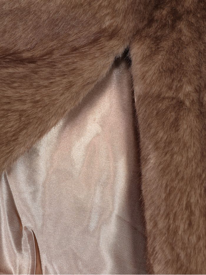 Weiches Fell-Effekt-Öffnungscape