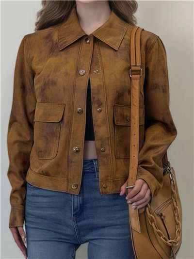 Chaqueta efecto ante con bolsillos