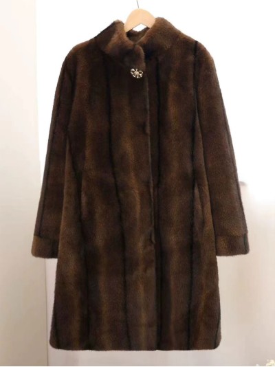 Abrigo largo de pelo sintético