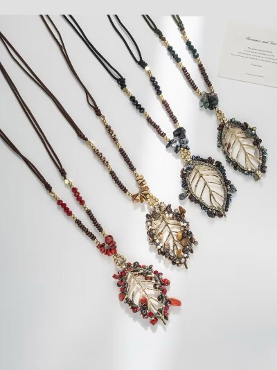 Collar largo cuerda colgante hoja