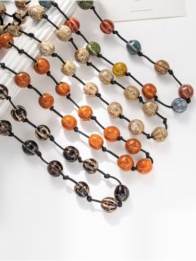 Collar largo cuentas en cordón