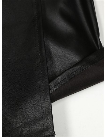 Short falda efecto piel hebilla