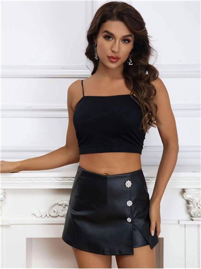 Short falda efecto piel botones perlas