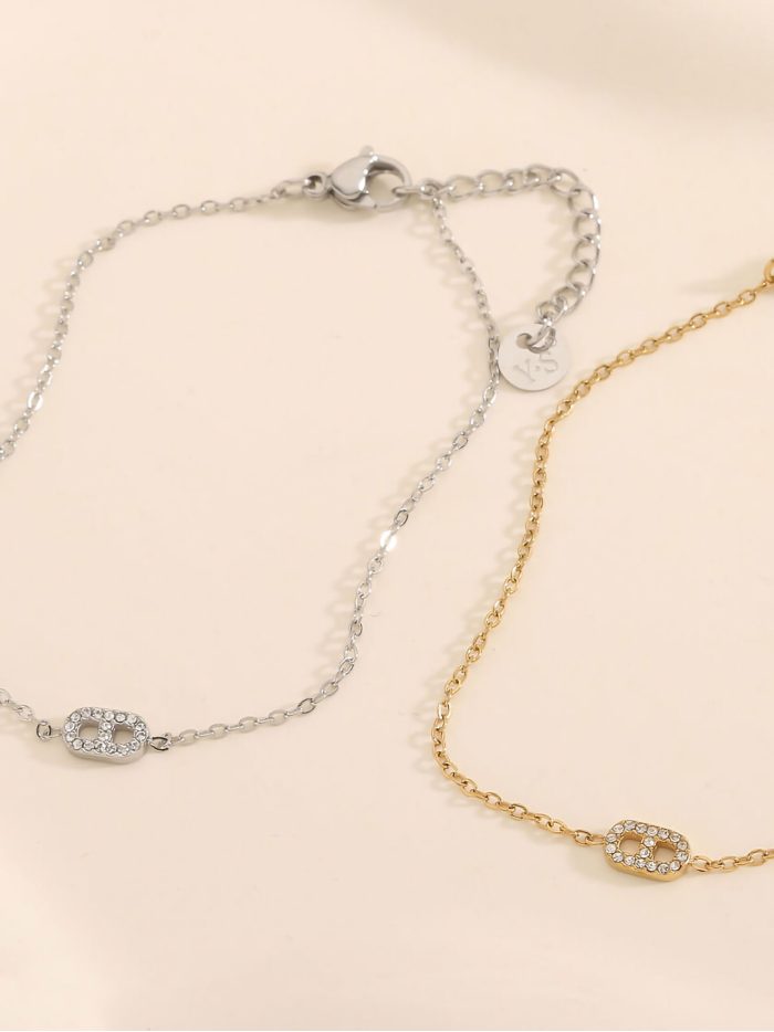 Pulsera charm ovalado con circonitas - Acero inoxidable