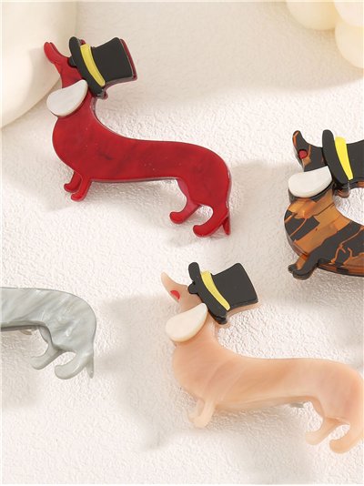 Broche perro salchicha acrílico 2