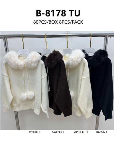 Jersey capucha pelo detalle pompones 2