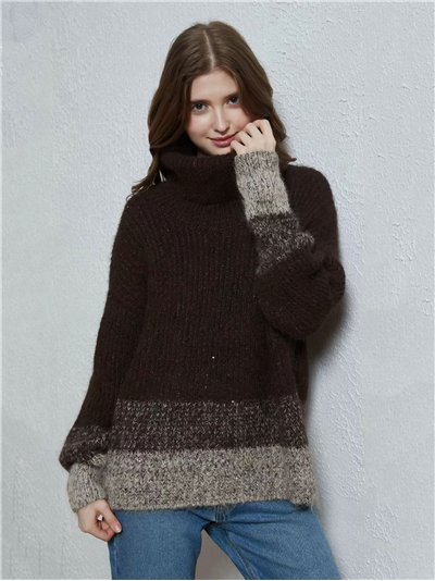 Two-tone roll neck sweater