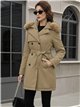 Trench acolchado botones capucha con pelo