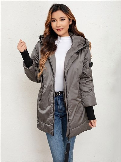 Anorak amplio capucha
