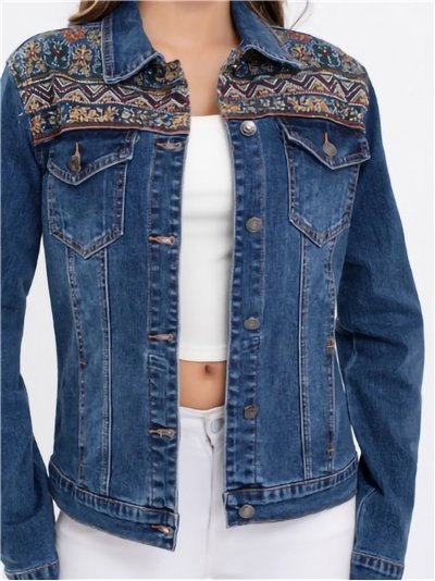 Cazadora denim bordada strass talla grande