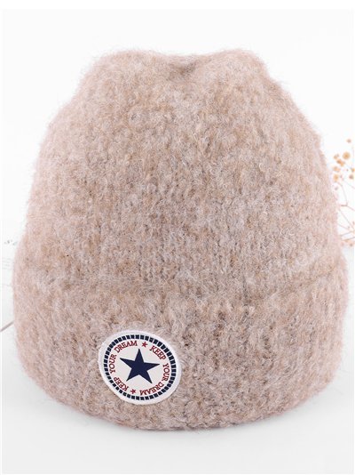 Gorro punto con parche estrella