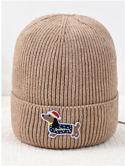 Gorro punto perro salchicha bordado