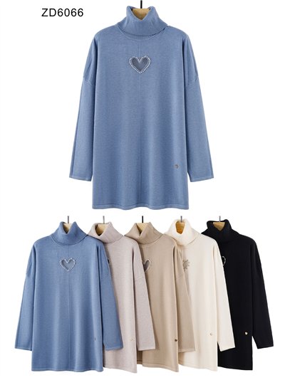 Jersey con corazón strass cuello vuelto  2