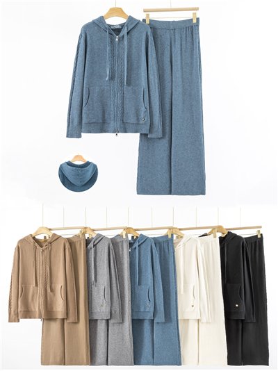 Conjunto Chaqueta estructura trenzas con capucha + Pantalón 2