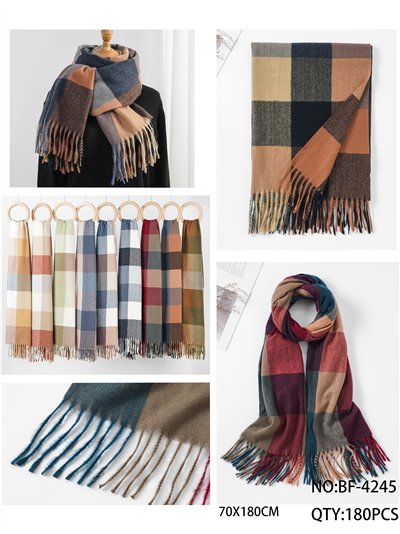 Bufanda cuadros con flecos 2
