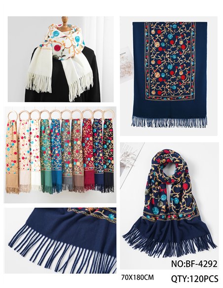 Bufanda bordada floral con flecos