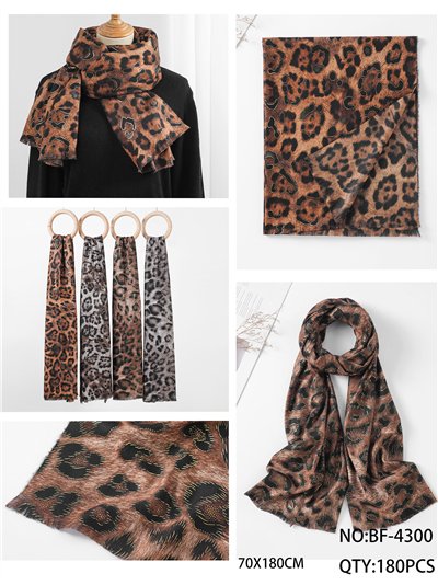 Bufanda animal print metalizado 2
