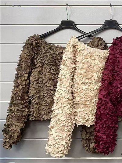 Blusa fiesta de tul flores con relieve 2