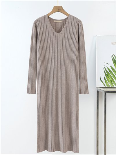 V‑neck ribbed knit dress