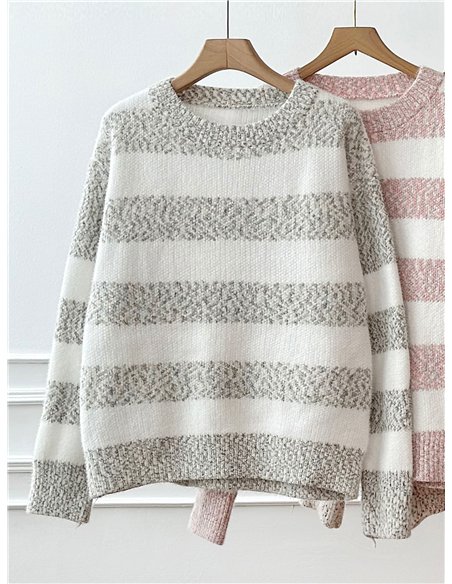 Round neck soft striped boucle sweater