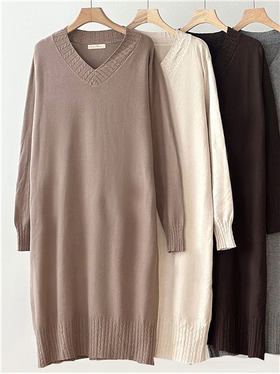 Vestido punto escote pico detalle trenzado