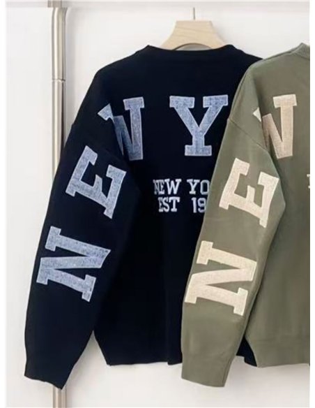 Jersey letras bordadas en espalda y mangas