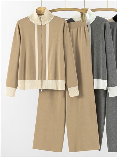 Conjunto Chaqueta punto ribetes contraste + Pantalón