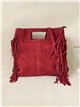 Bolsa de camurça com franjas.