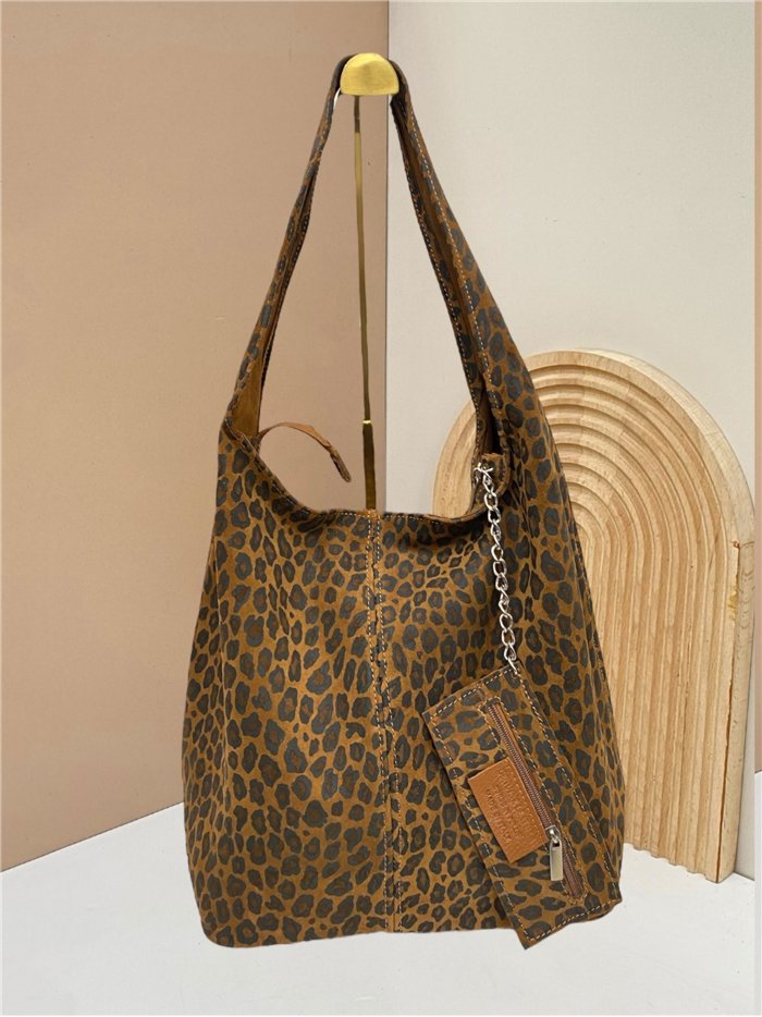 Bolso shopper de piel serraje estampado animal