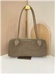 Bolso baguette de piel serraje con doble asa