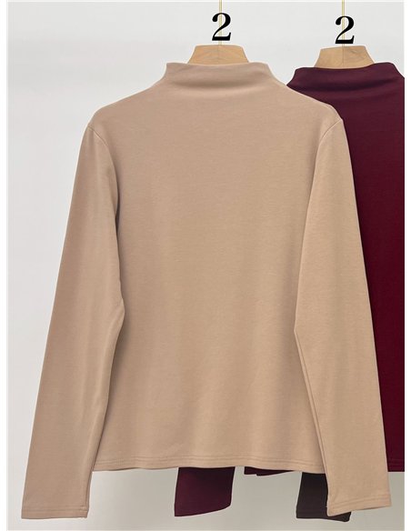 Camiseta básica afelpada cuello perkins