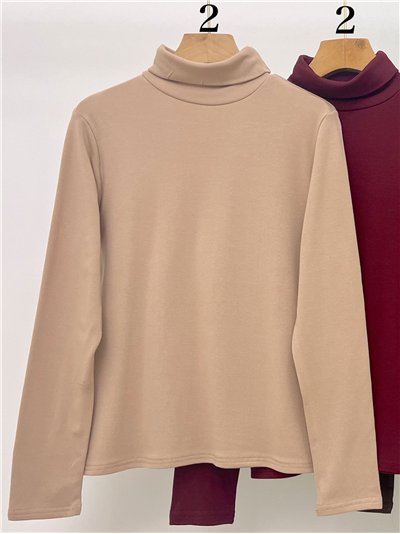 Camiseta básica afelpada cuello vuelto
