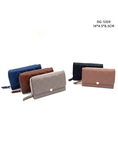 Cartera billetero mediana acolchada rombos detalle metálico