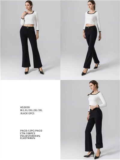 Pantalón flare afelpado detalle metálico 2