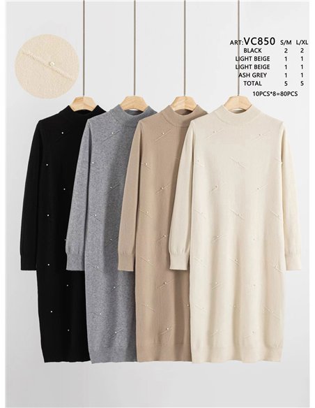 High neck Knit dress with pearls