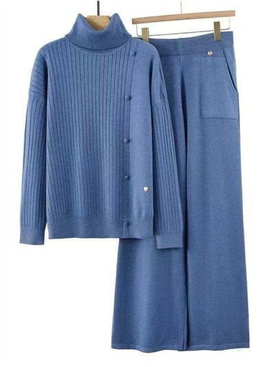 Conjunto Jersey canalé cuello vuelto + Pantalón bolsillo