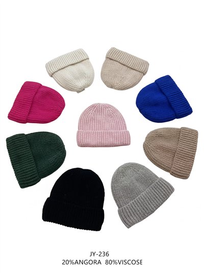 Gorro básico de punto afelpado en mezcla de angora 2