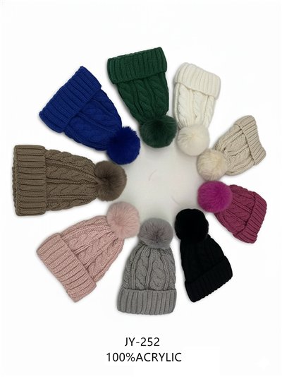 Gorro trenzado afelpado con pompón suave 2