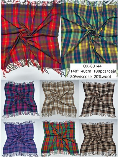 Pañuelo cuadrado cuadros multicolor con flecos 2