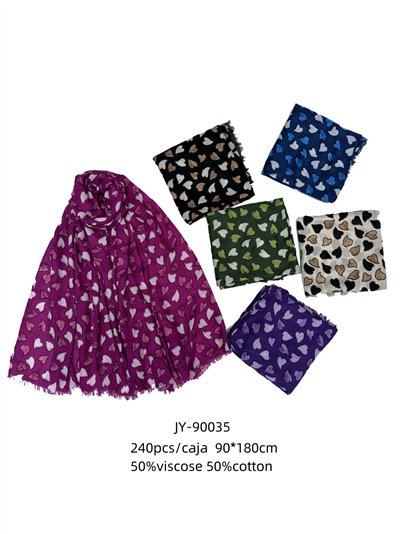 Pañuelo corazones estampados 2