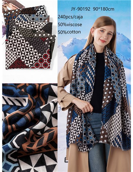 Pañuelo geométrico desflecado