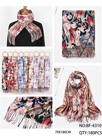 Bufanda estampada flores flecos 2