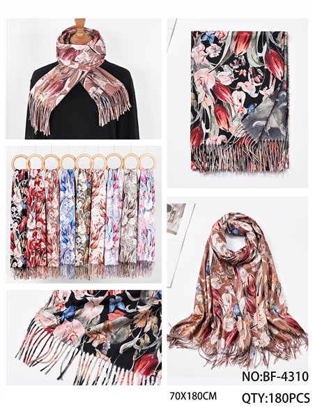 Bufanda estampada flores flecos