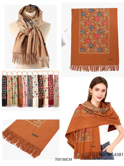 Bufanda bordada flores multicolor flecos 2