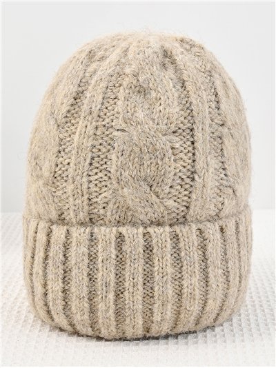 Gorro punto trenzado vuelta tacto cachemira