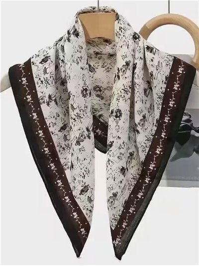 Pañuelo pequeño efecto seda cuadrado florecitas