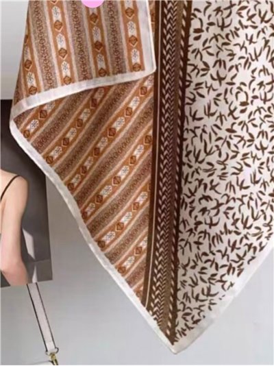 Pañuelo pequeño efecto seda cuadrado estampado contraste